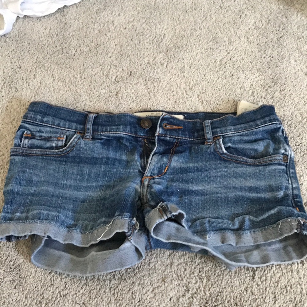 High cut Abercrombie shorts